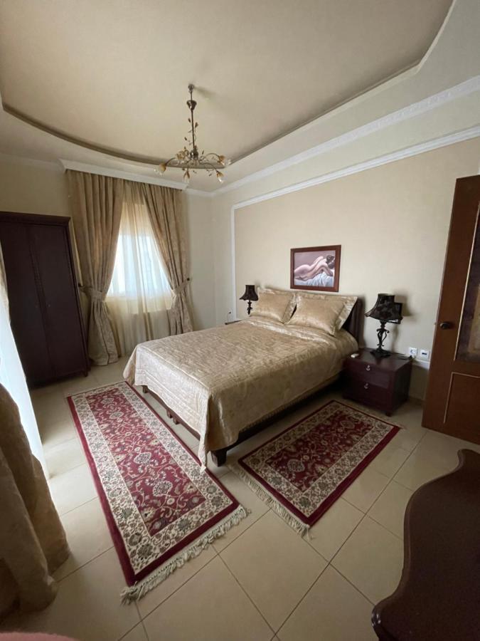 Hotel Melastron Elaszóna Kültér fotó