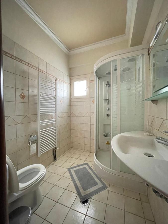 Hotel Melastron Elaszóna Kültér fotó